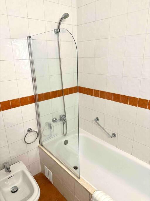 Apartamento St Agusti - Centro Mataro Exterior photo